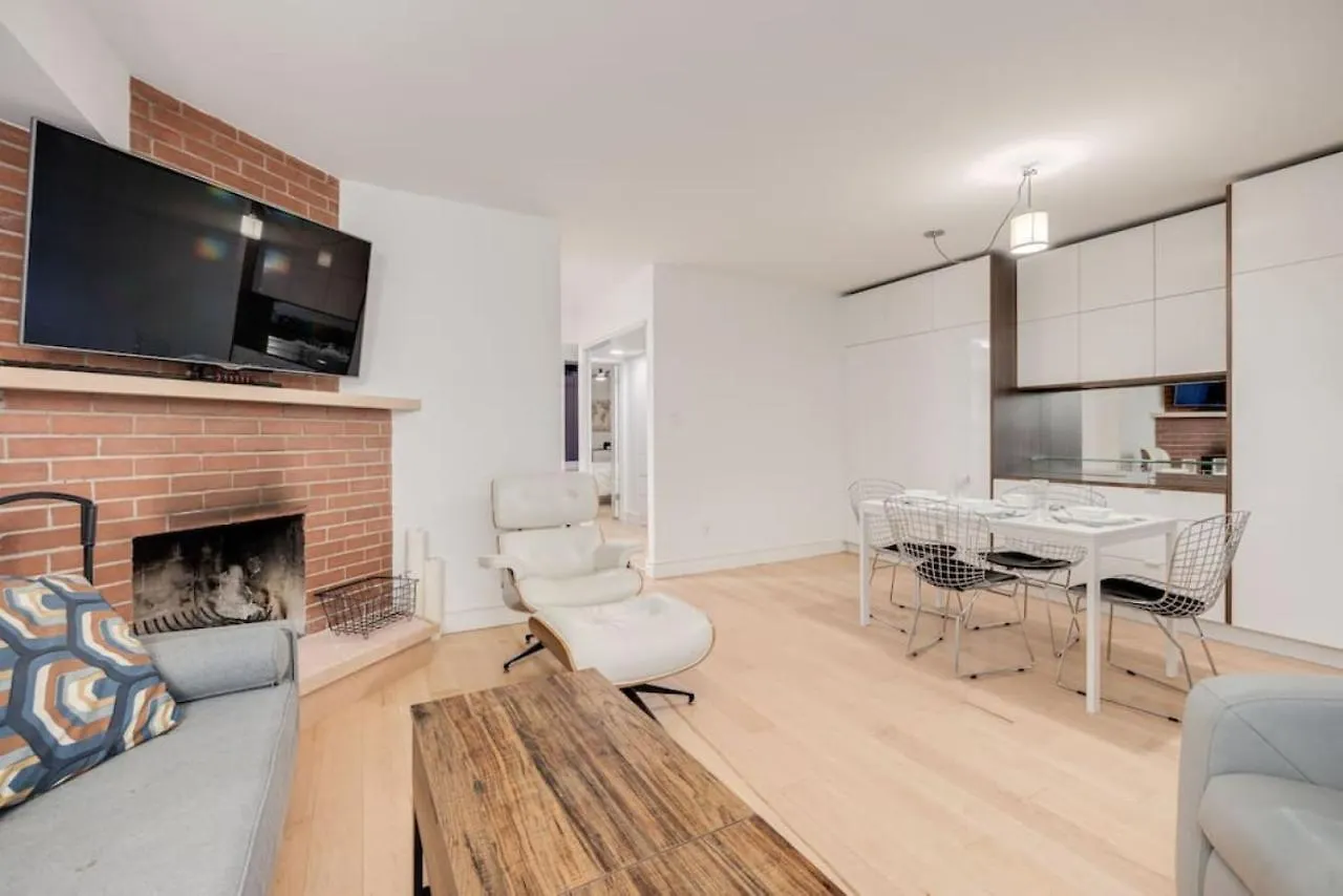 Villa Prime Location 2Br With Kingbed In Vibrant Toronto Canada