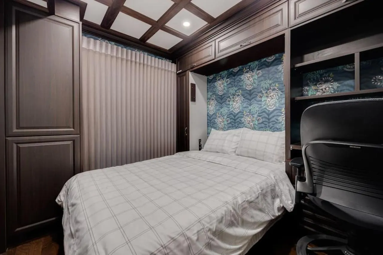 Villa Prime Location 2Br With Kingbed In Vibrant Toronto